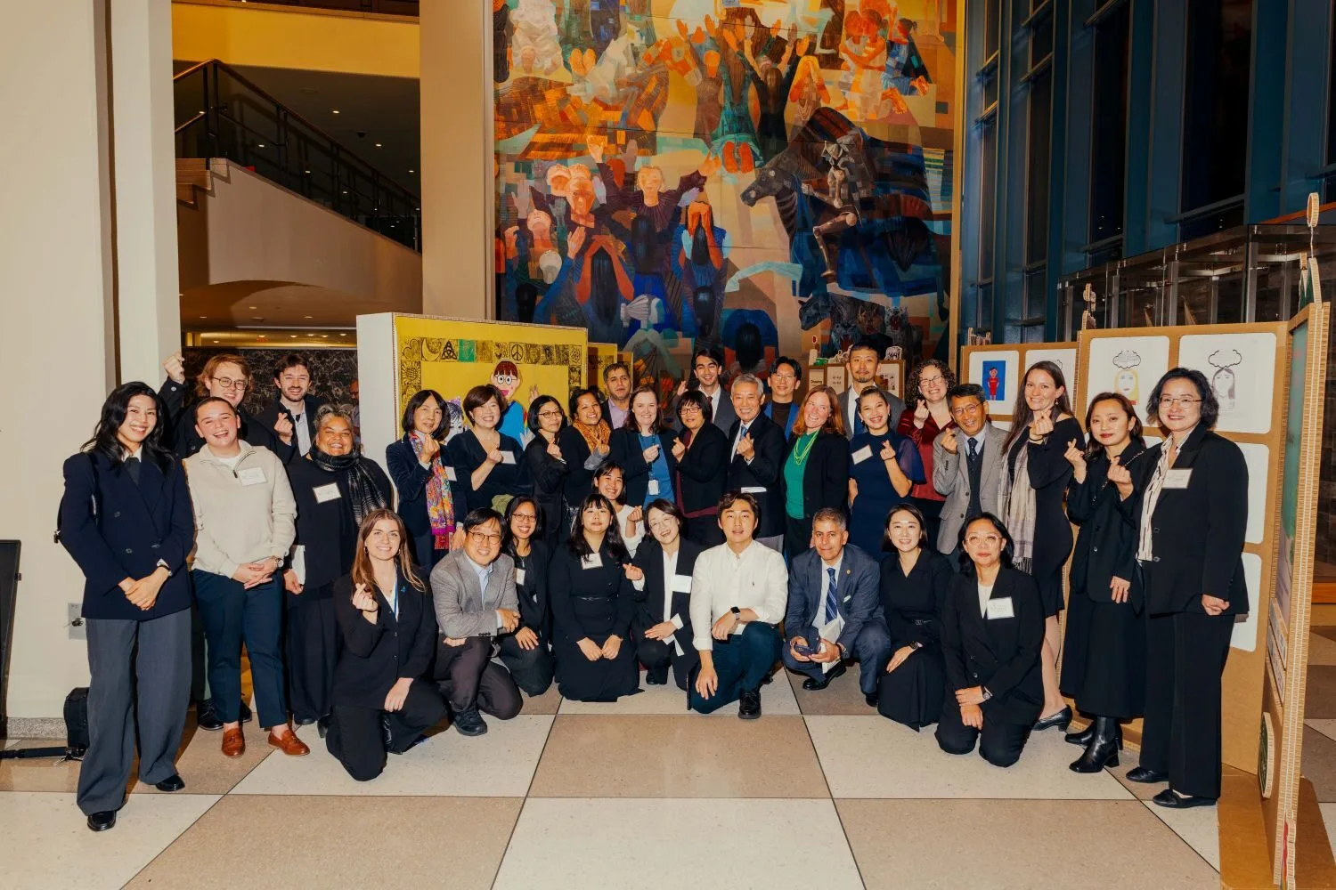 2025_11_11_UN_Drawing_Hope_Art_Exhibit-256